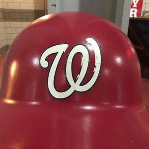 Meet your Posher, Tom